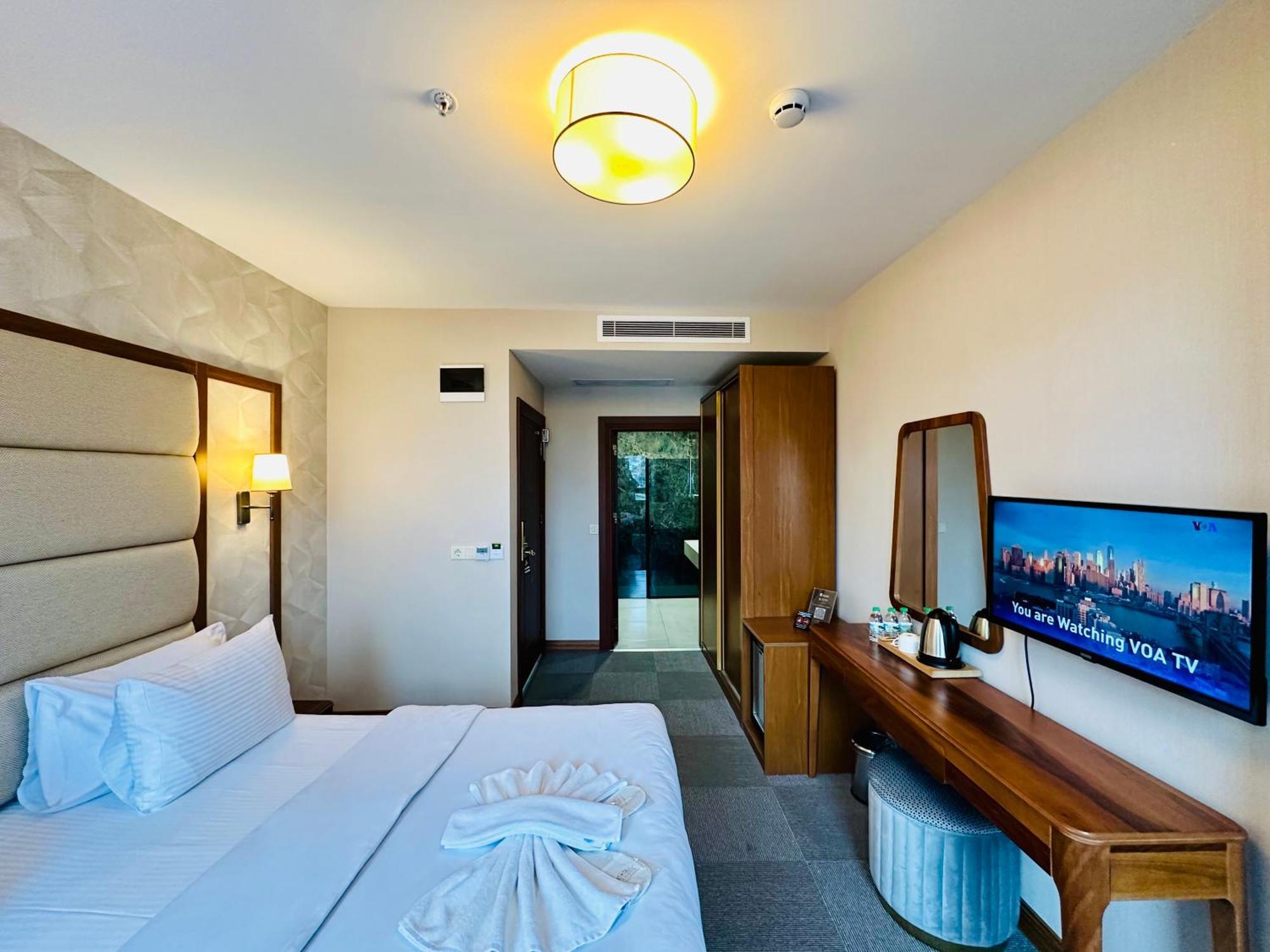 Istanbul Midpoint Hotel Exterior foto