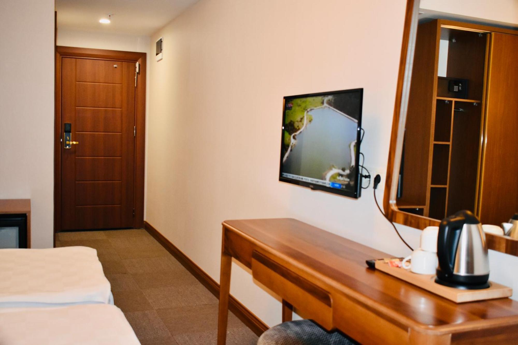 Istanbul Midpoint Hotel Exterior foto